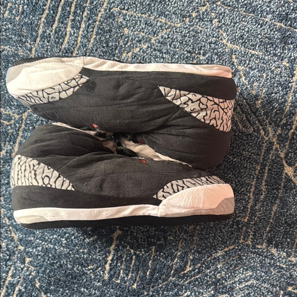 Jordan 3 comfy  Slippers